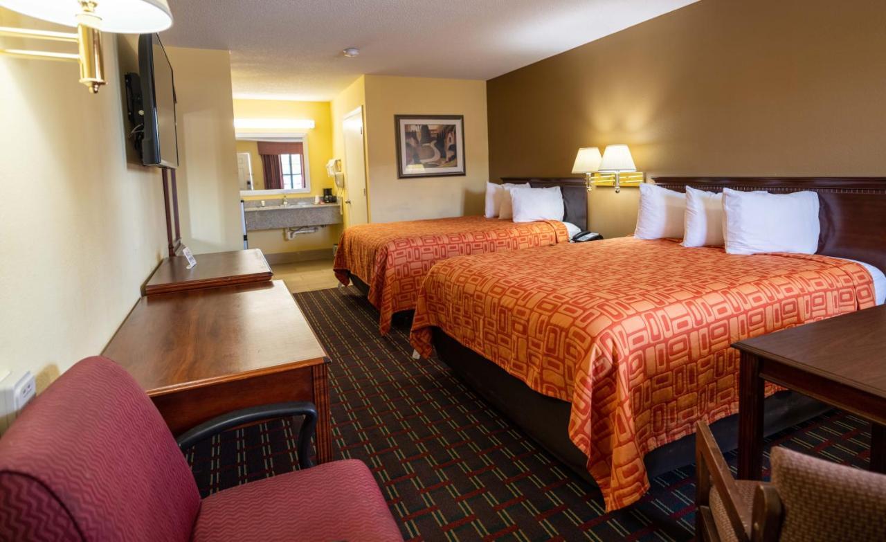 Loyalty Inn Hawkinsville Экстерьер фото