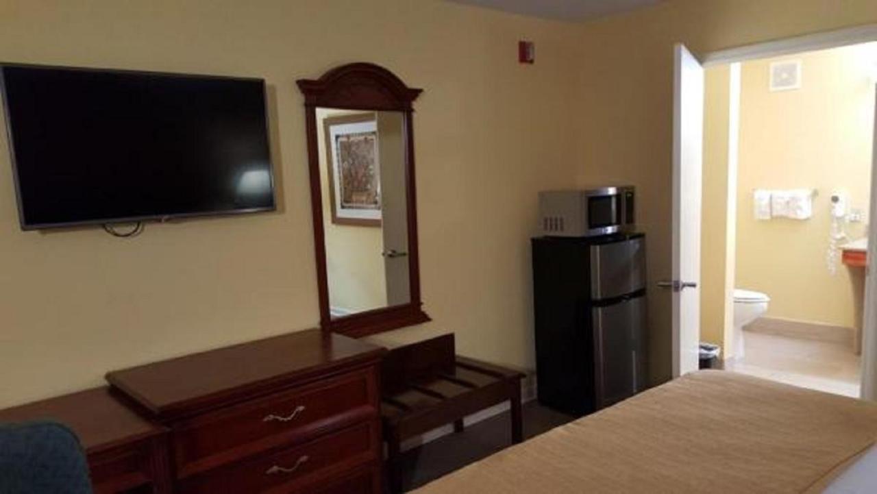 Loyalty Inn Hawkinsville Экстерьер фото